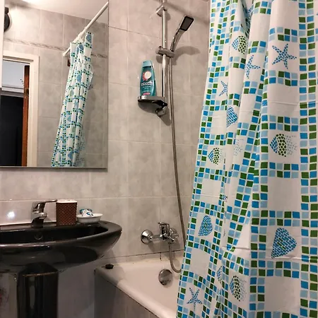 Parkside Haven - Your Quiet Retreat Bucharest